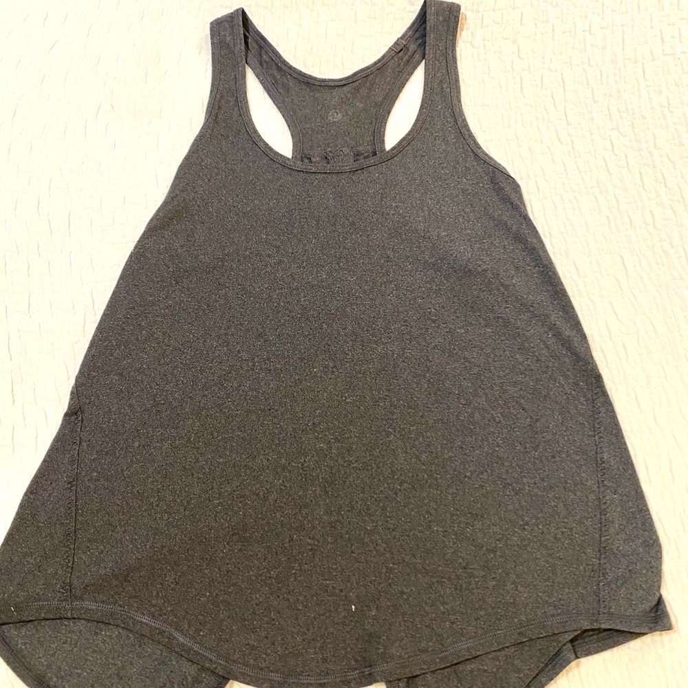 LuLuLemon split back top